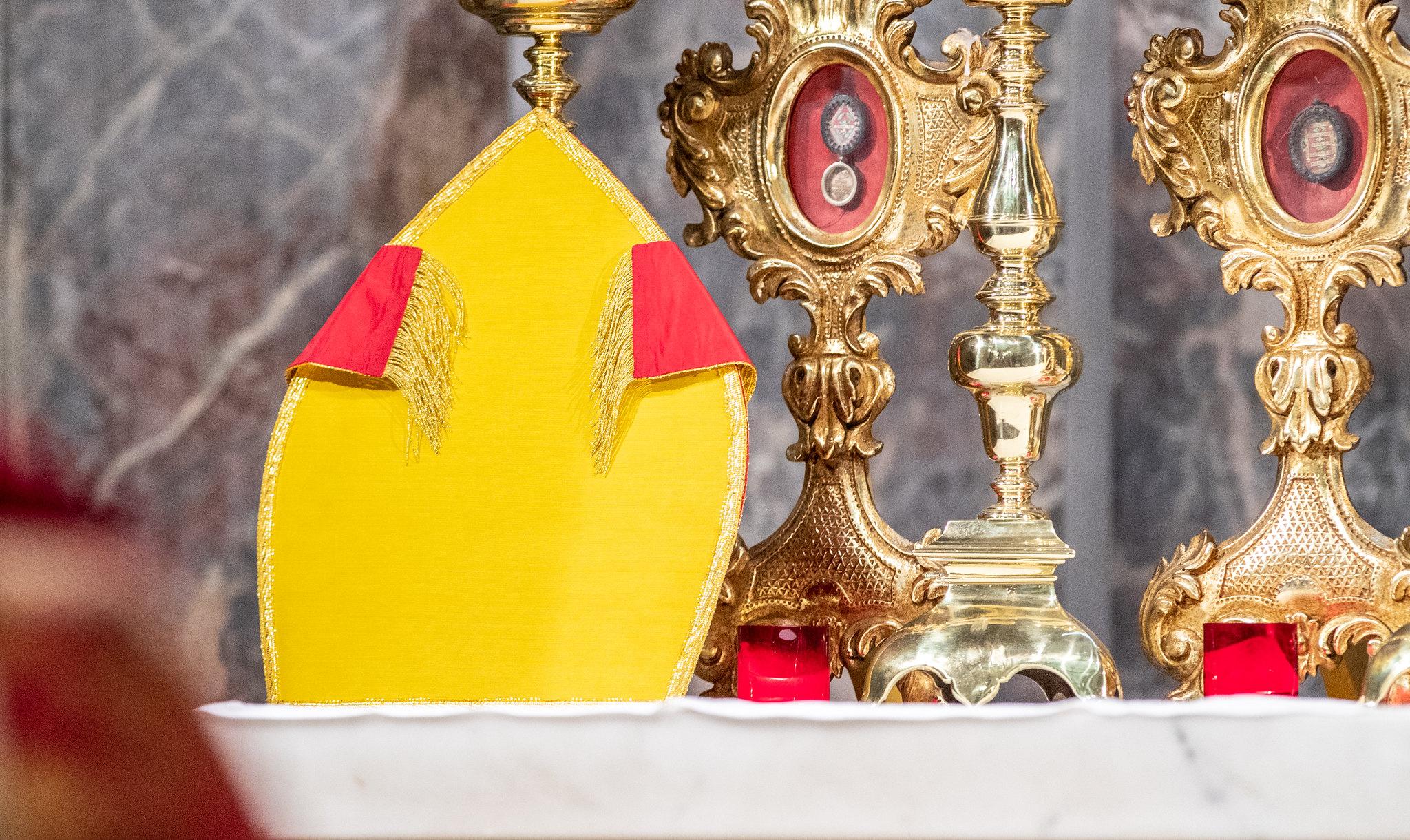 O Tempora, O Mores | Latin Mass Society